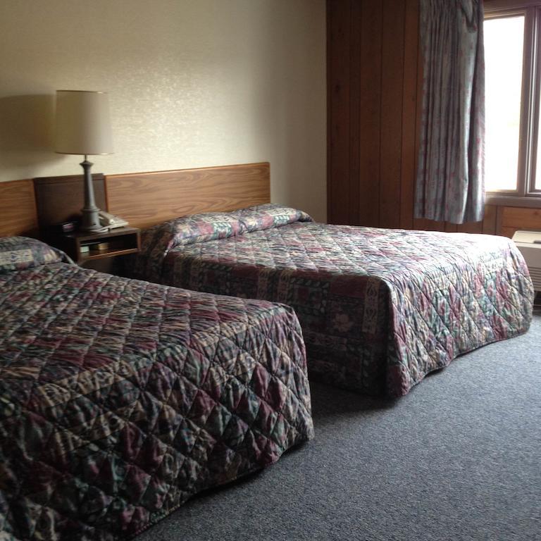 Oneida Village Inn Three Lakes Zimmer foto